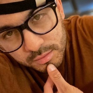 Meet your Posher, Eleazar